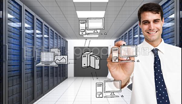 數據橋梁的守護者 解讀“微笑的商人手持標志物”的行業內涵